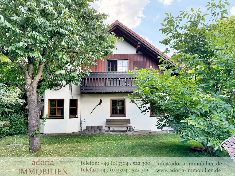 * RESERVIERT * Komfortables Landleben in Großstadtnähe * Großzügiges Einfamilienhaus in Feldrandlage